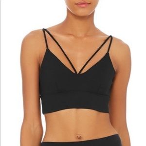 Alo yoga deluxe black sports bra